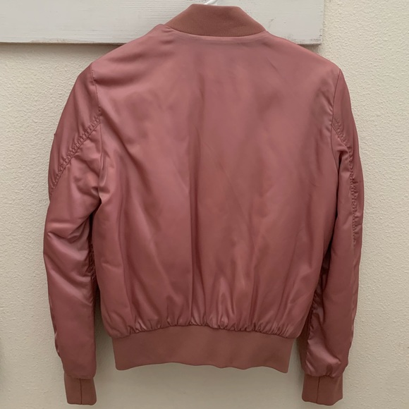 The Group by Babaton x Aritzia Gilman Bomber NWOT - Picture 9 of 9